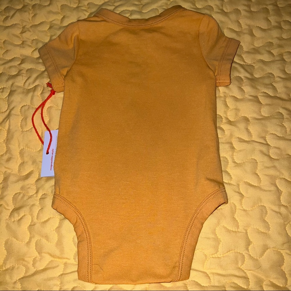 🟢 Christian Robinson Baby Boys Girls Bodysuit Size 3-6 6-9 months New NWT Twins - Picture 6 of 14